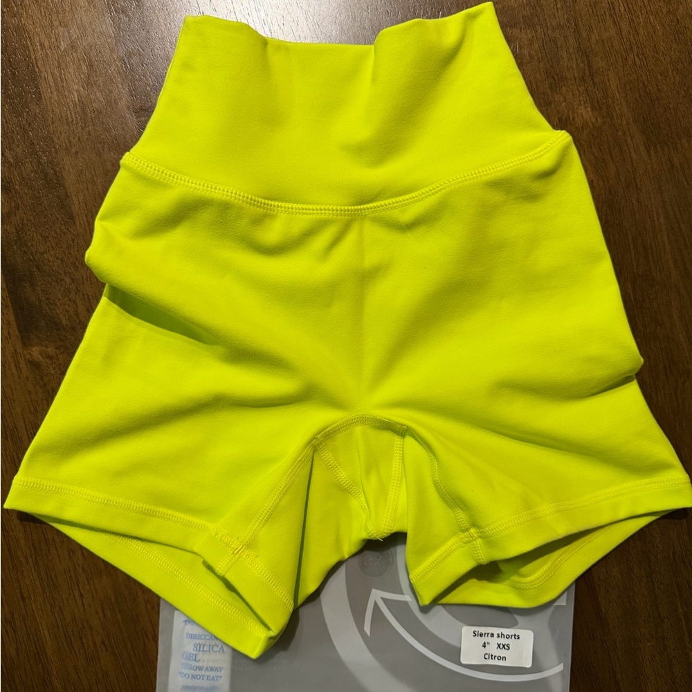 P'tula Neon Citron High-Waist Bike Shorts
